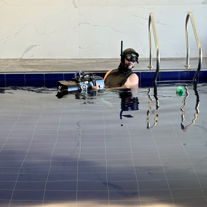 Simon Baumfield operating underwater cinema camera
